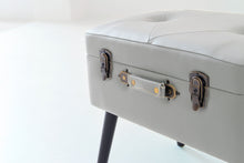 画像をギャラリービューアに読み込む, Pick Stool