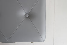 画像をギャラリービューアに読み込む, Pick Stool