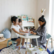 画像をギャラリービューアに読み込む, Kids Arm Chair -amy-