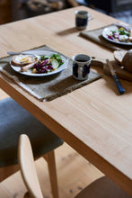 画像をギャラリービューアに読み込む, Karl Dining Table
