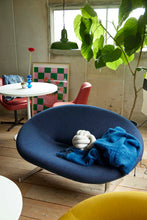 画像をギャラリービューアに読み込む, Space Chair 2P
