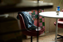 画像をギャラリービューアに読み込む, Comet Chair
