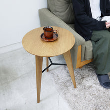 画像をギャラリービューアに読み込む, Rasic Side Table

