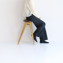 画像をギャラリービューアに読み込む, Folding Stool - butler

