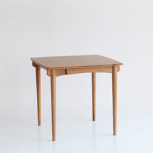画像をギャラリービューアに読み込む, Herit. Dining Table 800
