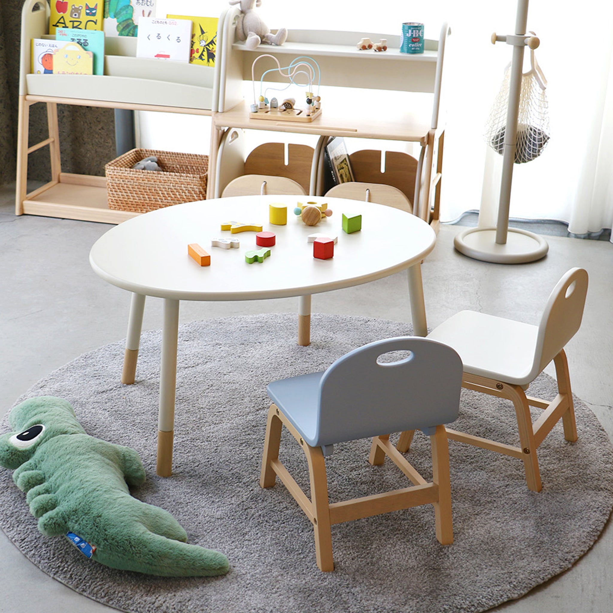 Kids Onigiri Table | カフェ用家具・業務用家具の専門店 kagupot