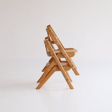 画像をギャラリービューアに読み込む, Herit. Kids Chair
