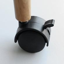 画像をギャラリービューアに読み込む, nork note Kids Low Book Rack

