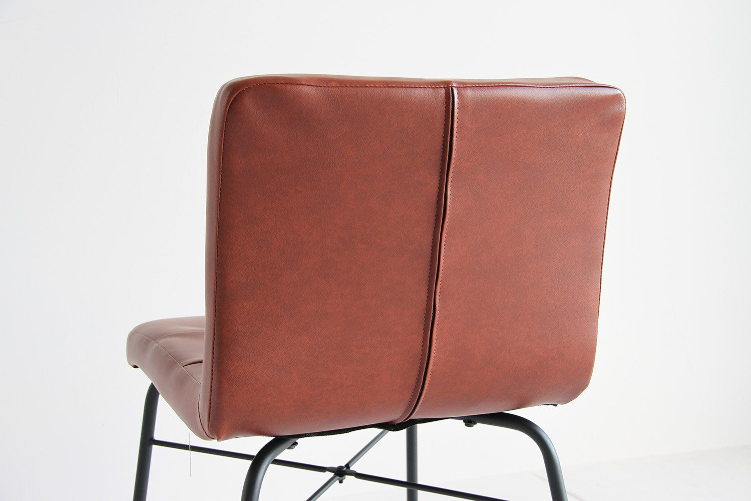 anthem Chair | カフェ用家具・業務用家具の専門店 kagupot(カグポット)